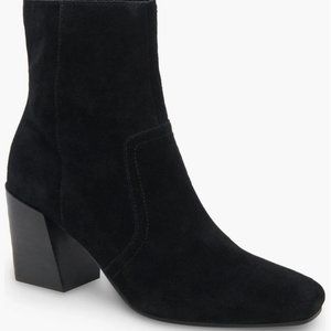 Blondo Waterproof Black Suede Bootie - 9